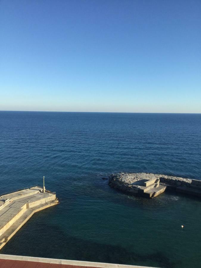 Marina Capo Pino Villa Сан Ремо Екстериор снимка