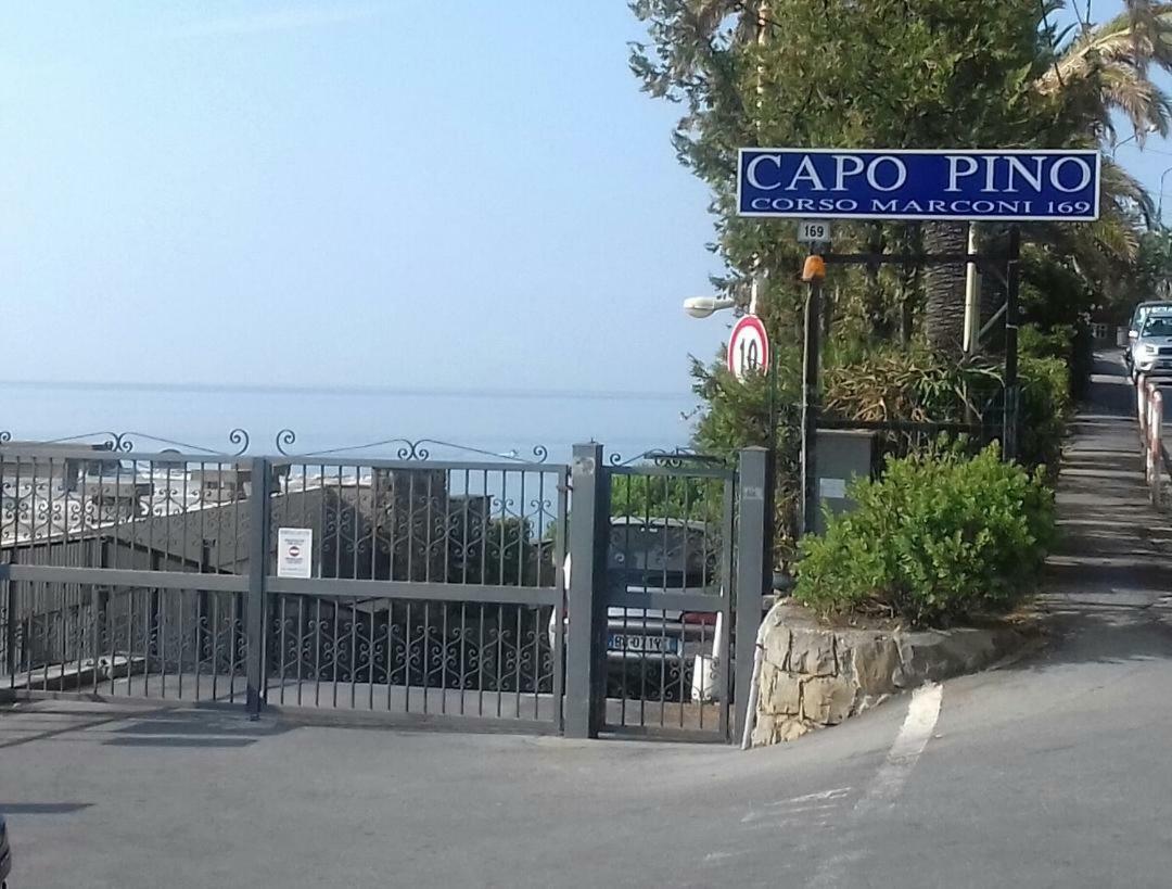 Marina Capo Pino Villa Сан Ремо Екстериор снимка